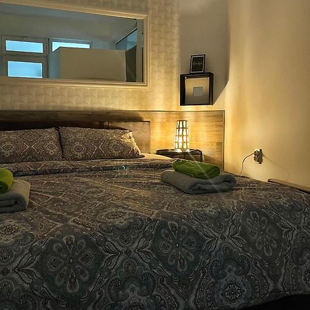 Nilton Apartmans Ni Екстериор снимка