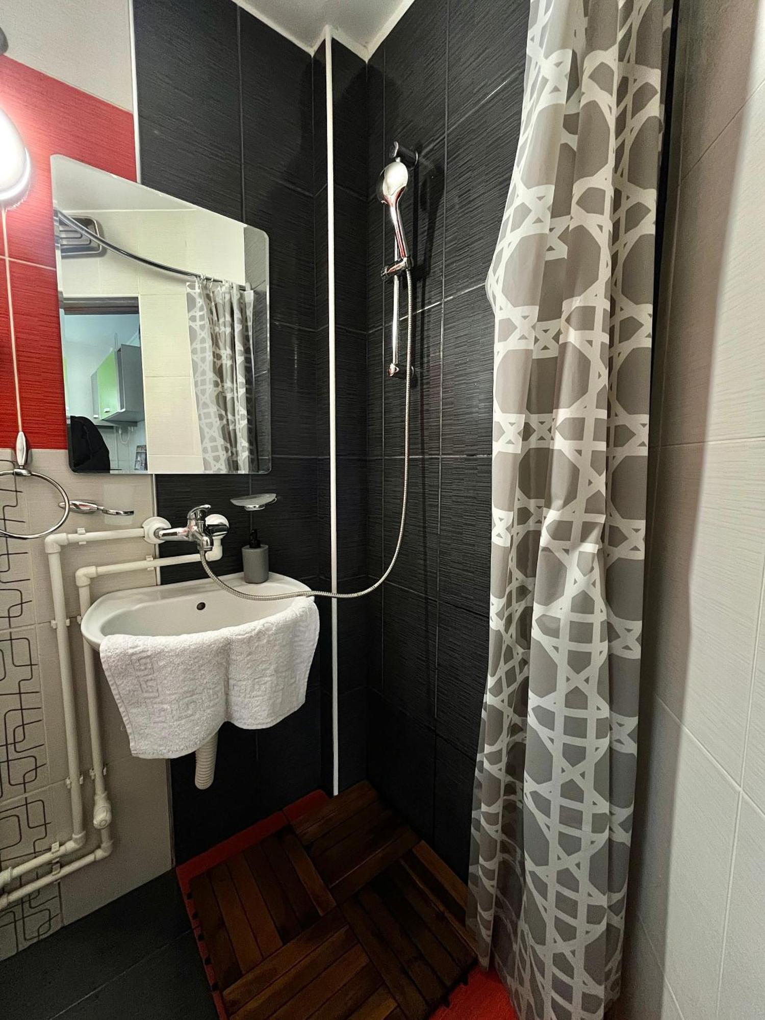 Nilton Apartmans Ni Екстериор снимка