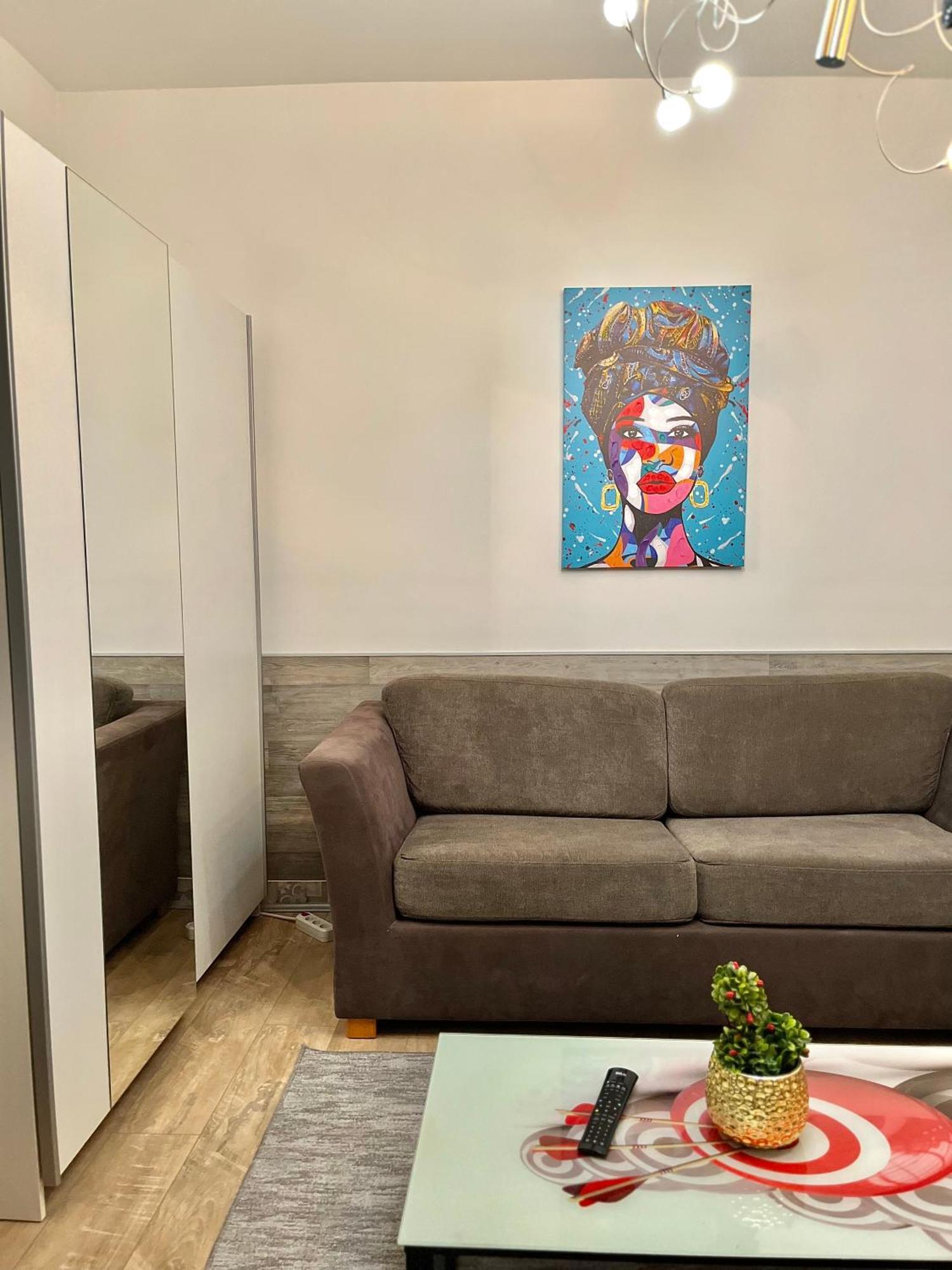 Nilton Apartmans Ni Екстериор снимка